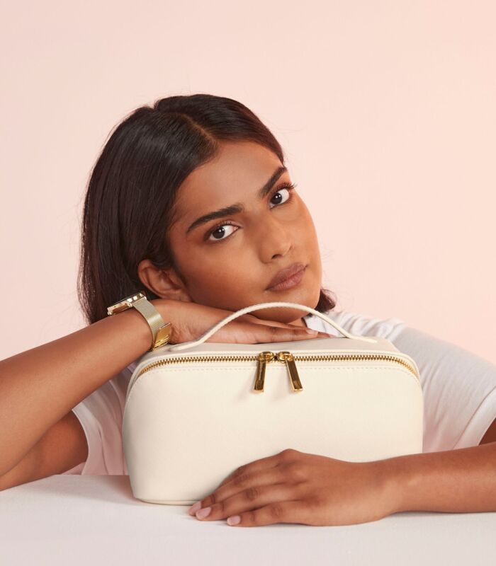 Boutique Open Flat Accessory Case Thumbnail