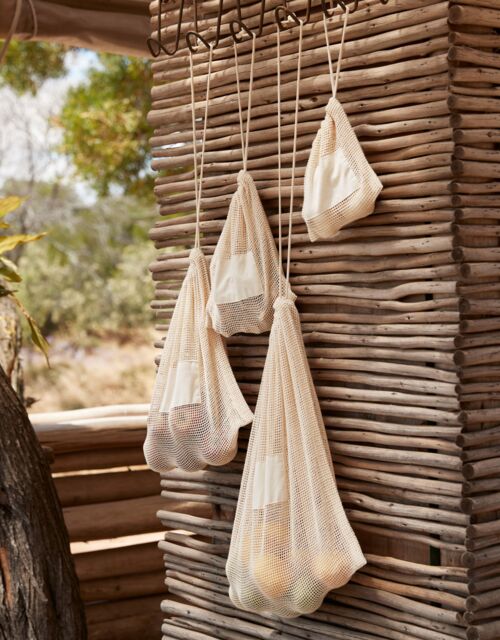 SUSTAINABLE Thumbnail