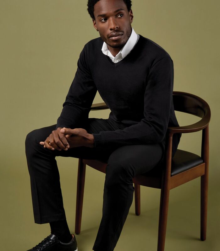 Regular Fit Arundel Long Sleeve V-Neck Sweater Thumbnail