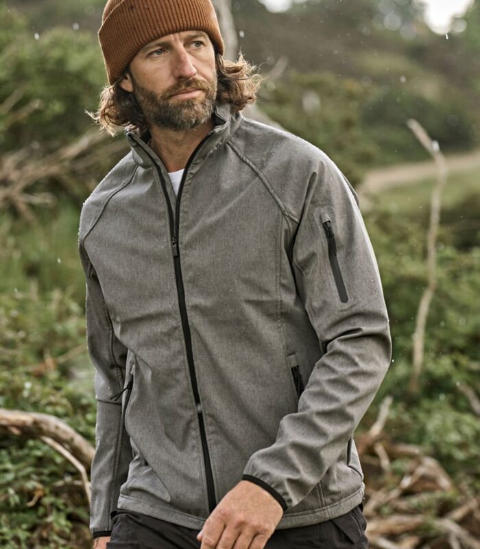 Men's Lightweight Performance Softshell Thumbnail
