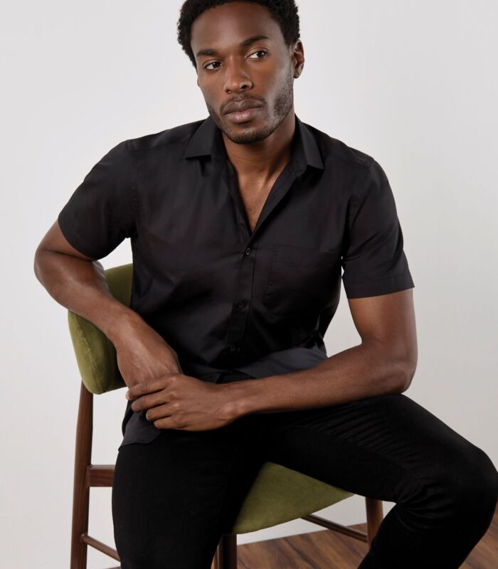 Tailored Fit Short Sleeve Poplin Shirt Thumbnail