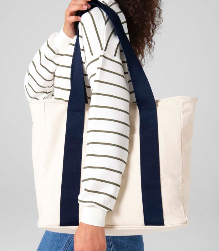 Edit Canvas Tote Thumbnail