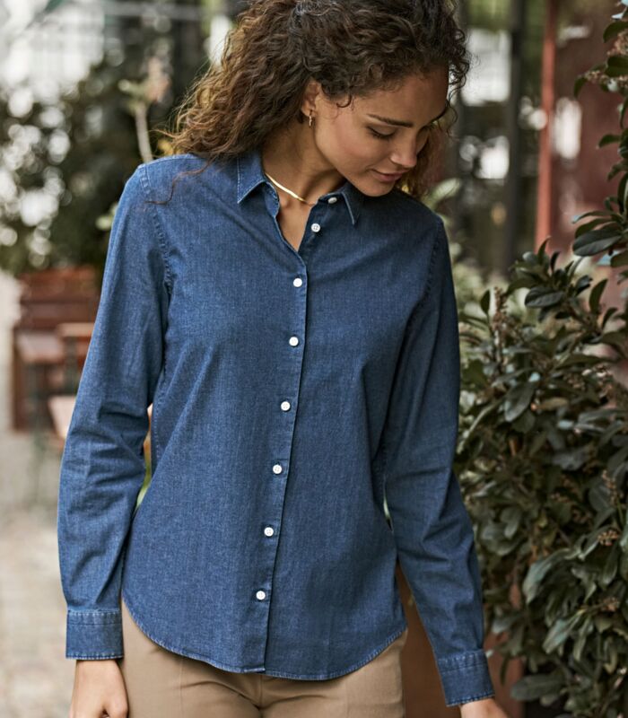 Women’s Denim Shirt Thumbnail